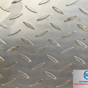 Thép tấm gân 3mm (3ly)