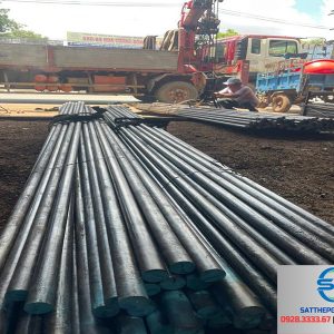 thép tròn đặc phi 80